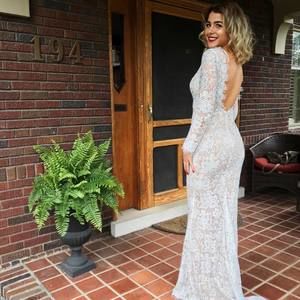 Meet your Posher, Mia